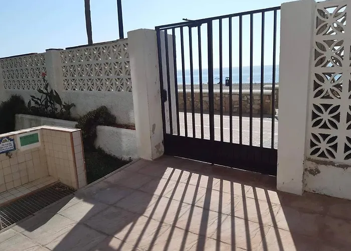 1ste Line Sunset 푸엔히롤라