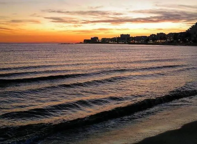 1ste Line Sunset 아파트 *